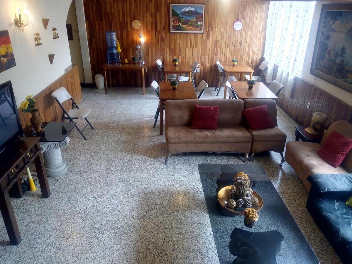 Hostal Los Volcanes Ciudad Guatemala Eksteriør billede