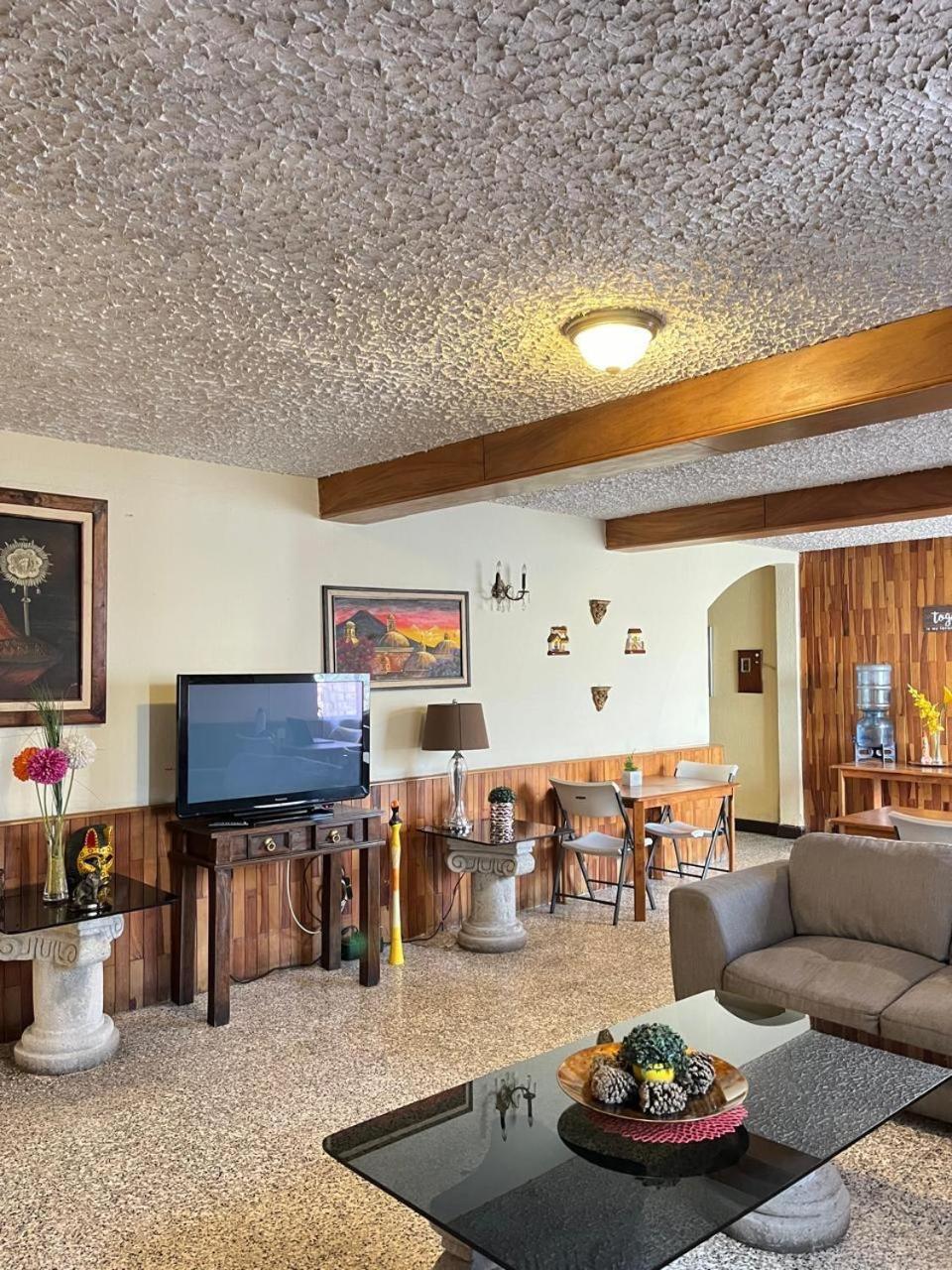 Hostal Los Volcanes Ciudad Guatemala Eksteriør billede