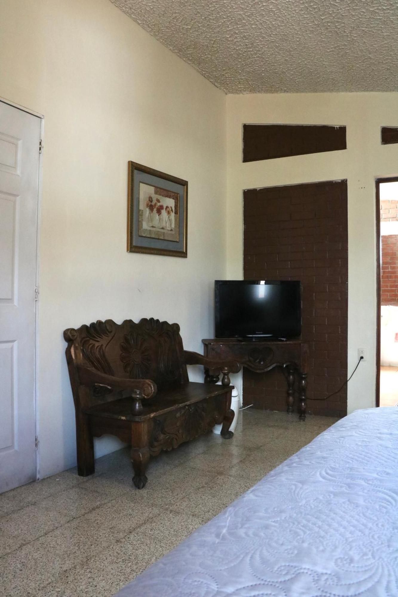 Hostal Los Volcanes Ciudad Guatemala Eksteriør billede