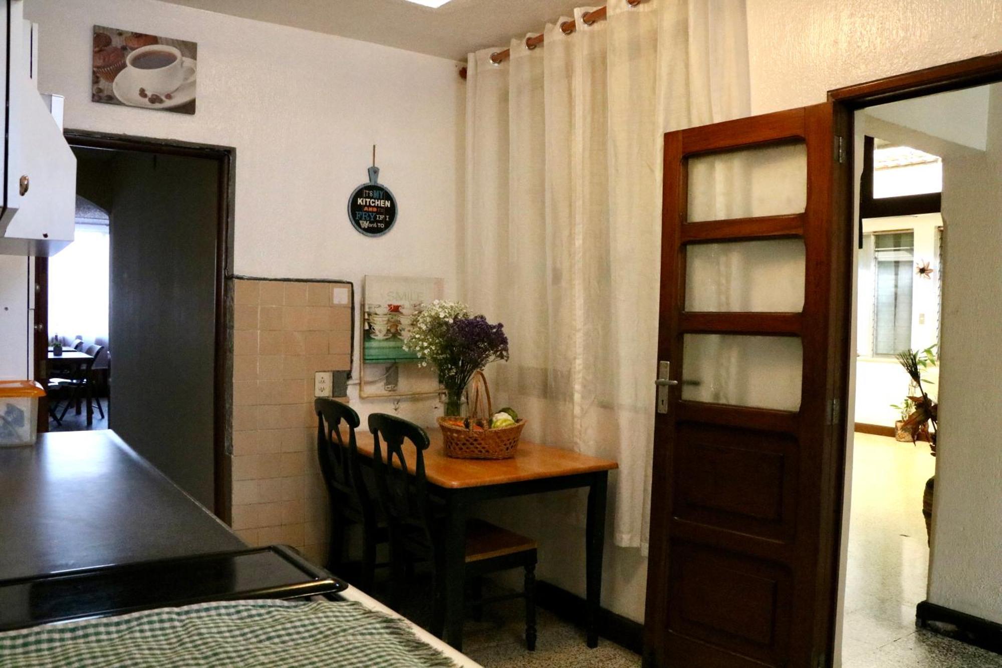 Hostal Los Volcanes Ciudad Guatemala Eksteriør billede